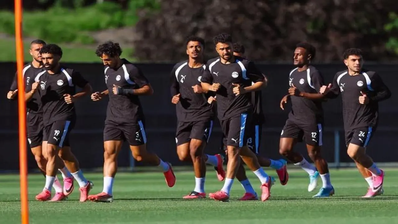 منتخب مصر يستعد لمواجهة نيوزيلندا في المونديال قريبًا